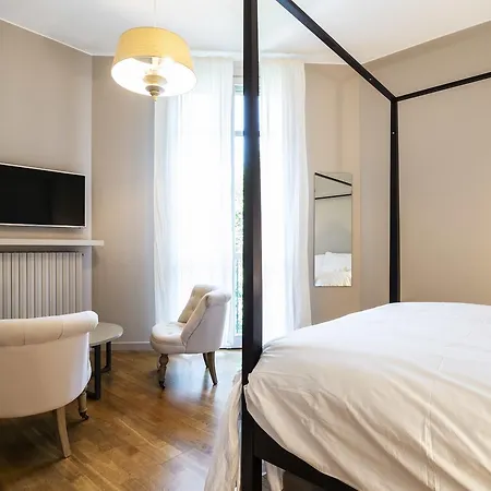 Residenza Cornaggia Milan