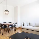 Lägenhet Residenza Cornaggia *
