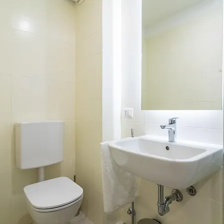 Residenza Cornaggia شقة